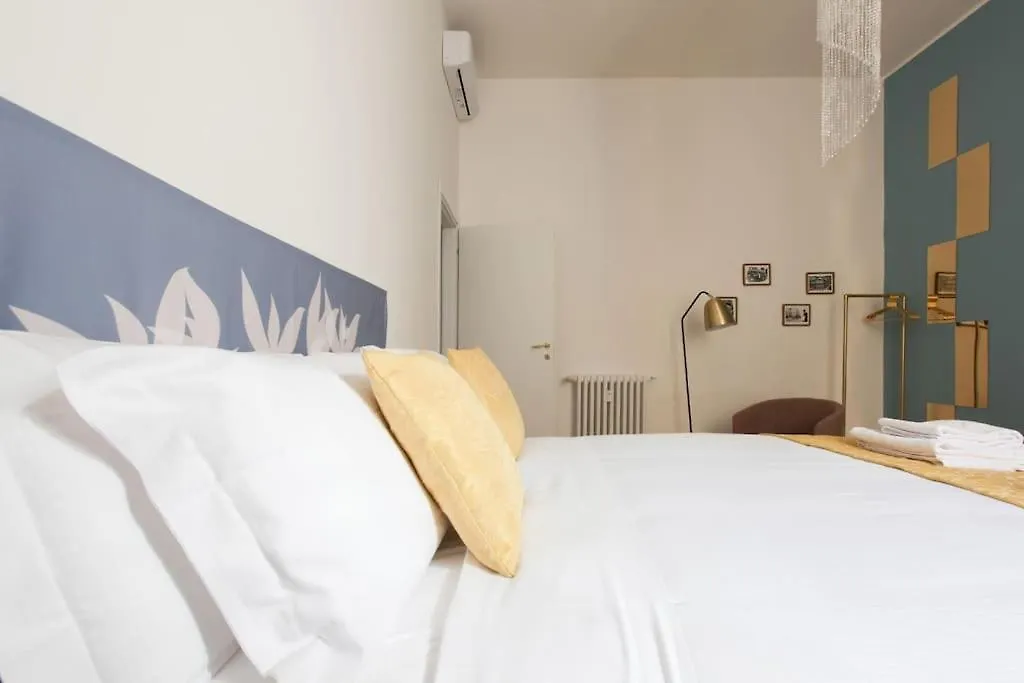 Hacca Collection - Chic 2Br In Cool Porta Venezia District Apartment Milan