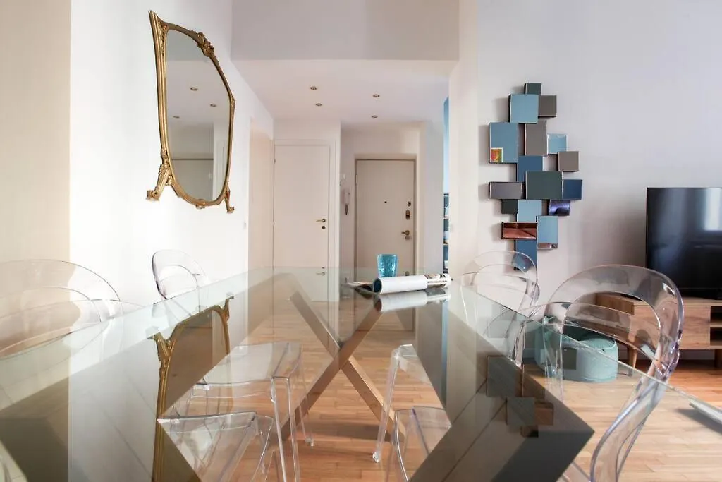 Hacca Collection - Chic 2Br In Cool Porta Venezia District Apartment Milan